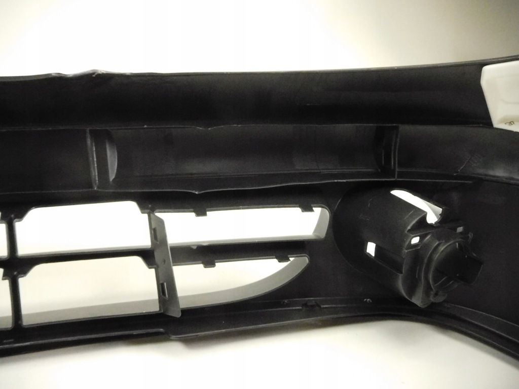 Бампер перед renault megane i 7701471765 Оригинал