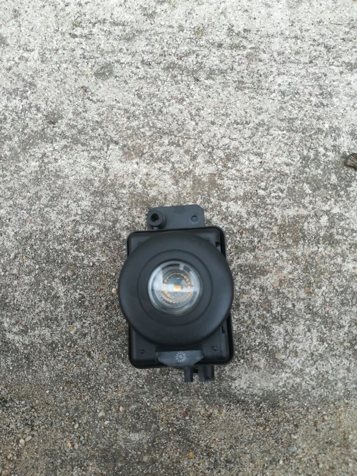 фото №3, Tesla s лампа свет потолочный кабины оригинал