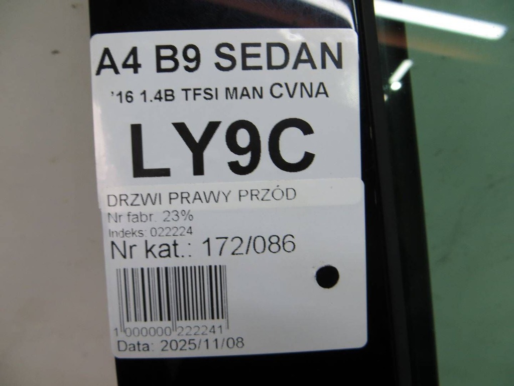 фото №8, Audi a4 b9 дверь правый перед ly9c 14-