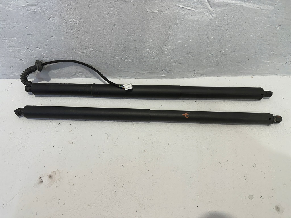 фото №1, Привід кришки tesla model x набір комплект