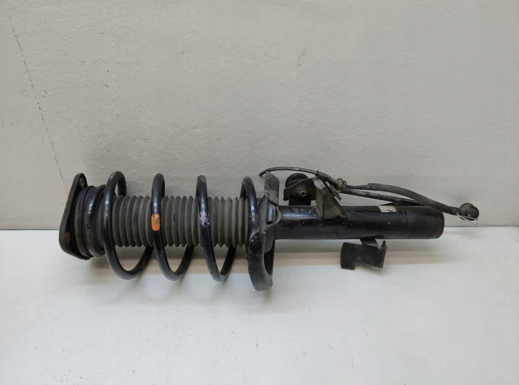 фото №5, Mazda 3 bl 1.6 амортизаторна стійка амортизатор лівий перед