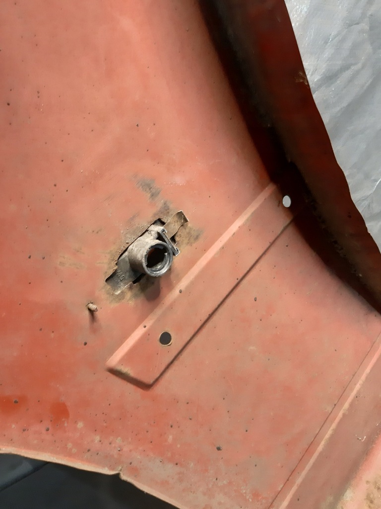 фото №10, Крила правий bmw e36 compact