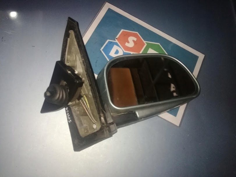 фото №1, Дзеркало захист праве space star механічний 010555