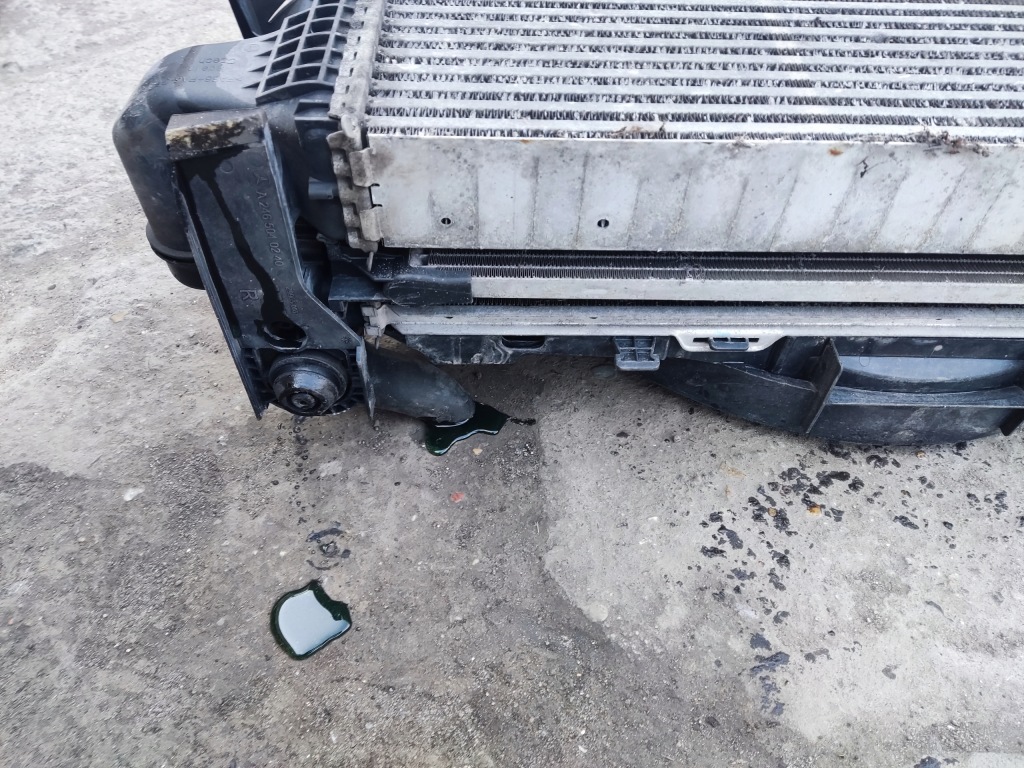 фото №11, Mercedes a klasa w176 2.2 cdi комплект радиатор вентилятор механическая коробка передач