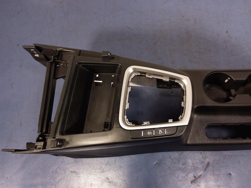 фото №4, Kia ceed iii туннель средний подлокотник europa