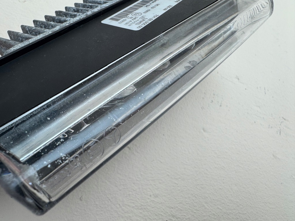 Mercedes actros mp3 mp4 протитуманна фара лівий перед led drl a9608200956 в Україні