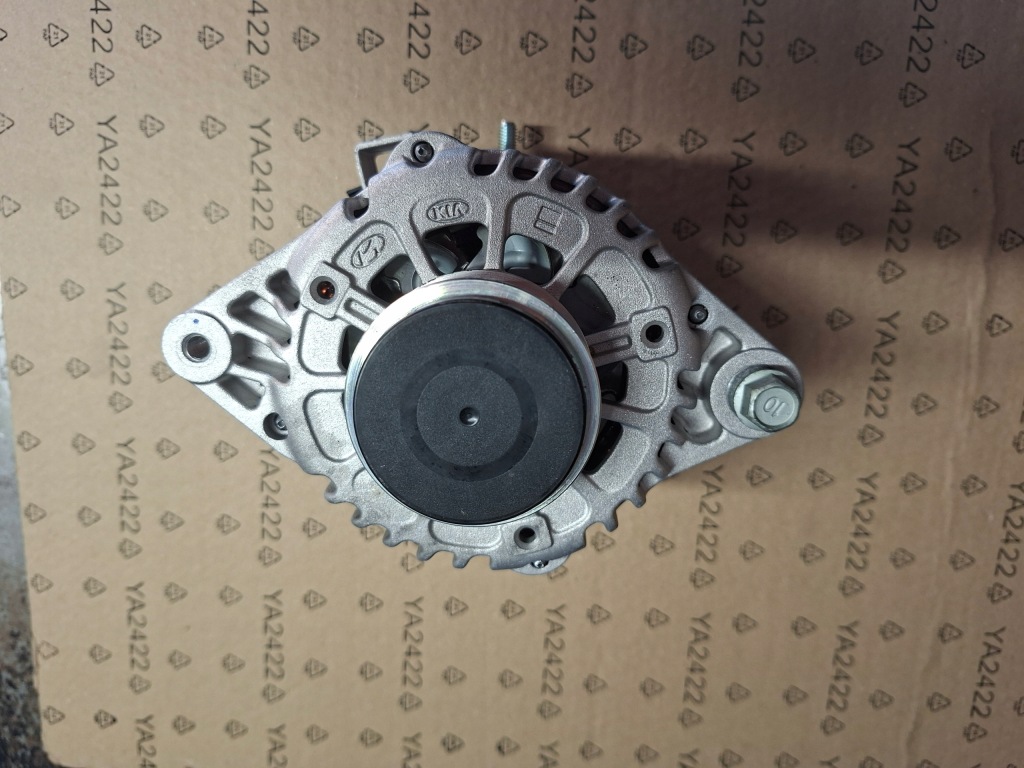 Купить Генератор hyundai kia 61003076 37300-03ac0