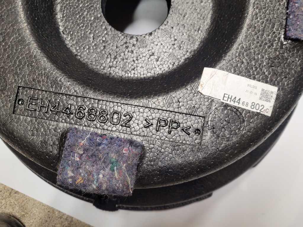 фото №9, Mazda cx7 cx-7 вкладиш колеса докатка eh4468802c