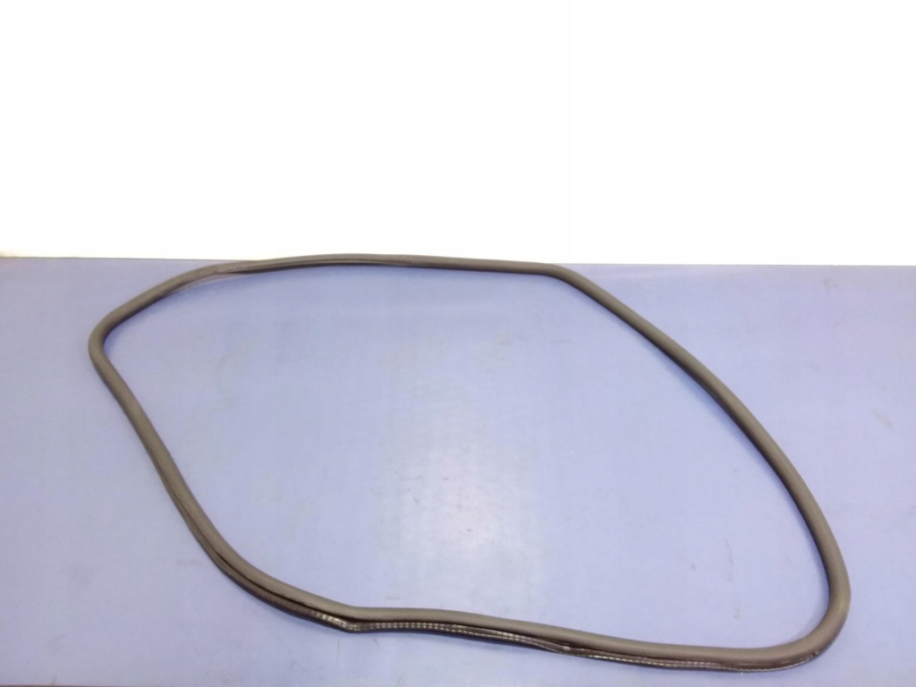 фото №1, Bmw 7 f02 long прокладка дверь правая задняя 7179131