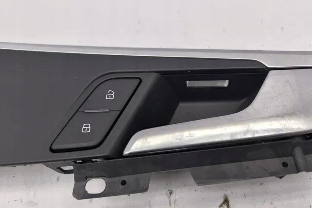 фото №7, Передня права ручка внутрішня audi a5 cabrio f57 8w0959522n 2.0l