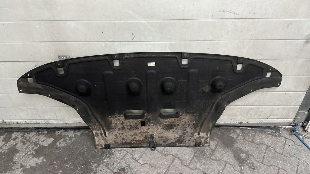 фото №1, Hyundai ioniq 5 - плита защита pod двигатель