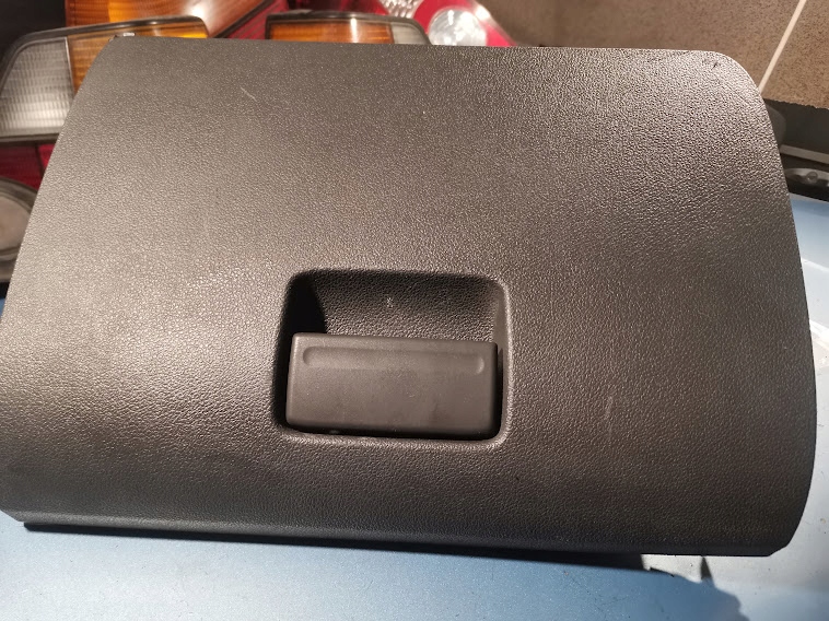 фото №4, Полка бардачок пассажира ford focus mk2 4m51a06044