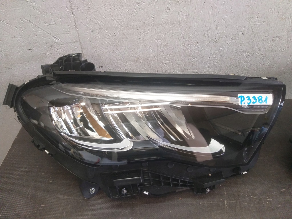 фото №1, Лампа правая перед mercedes e klasa w214 full led hp a2149062800