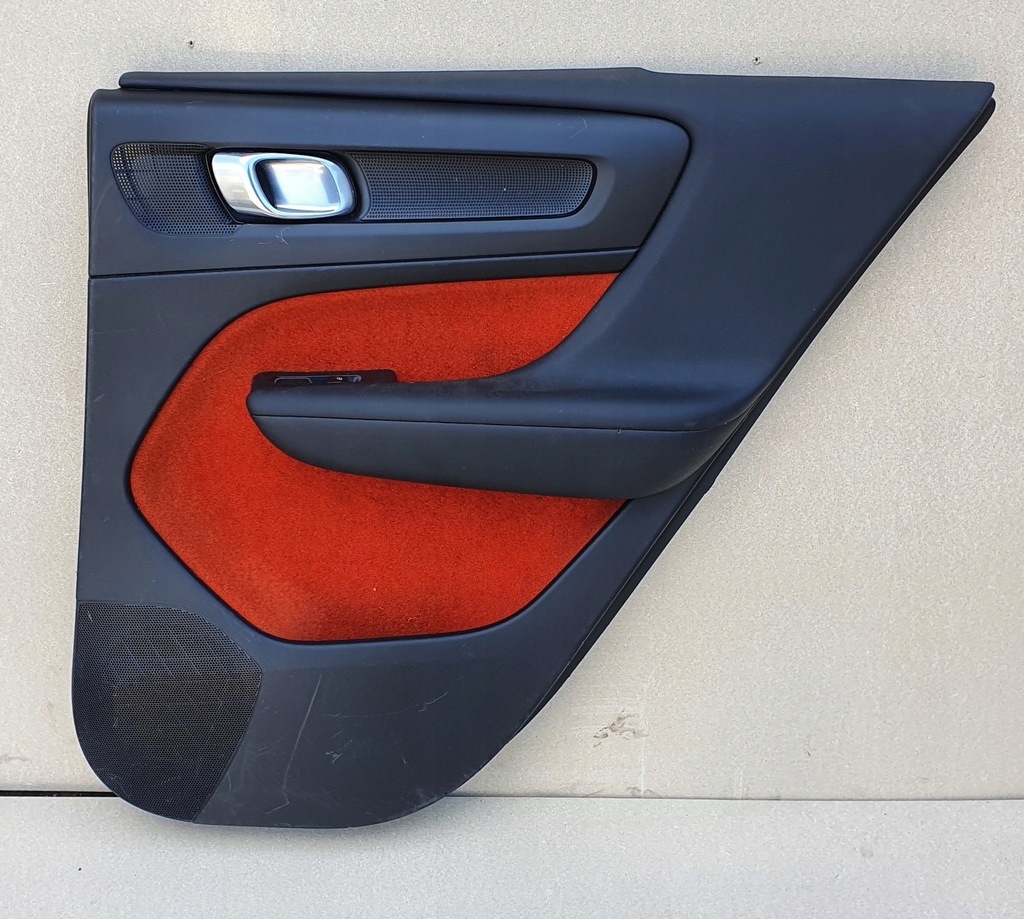 фото №1, Volvo xc40 ii обивка обшивка дверь правый задняя