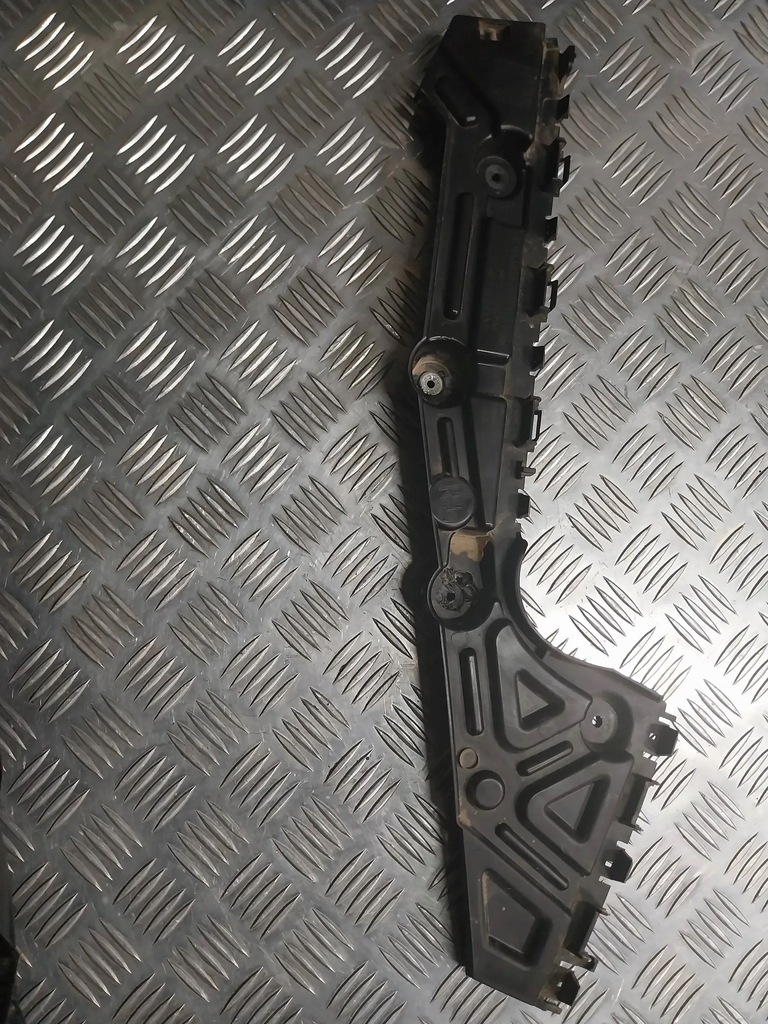 фото №1, Opel vivaro 2016 852258694r элементы крепёжные