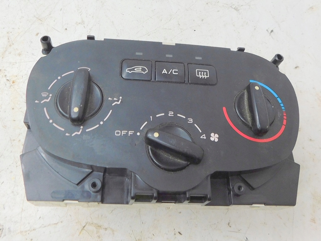 Peugeot 307 2004r панель обдув кондиціонера 1848819141 Зі Шроту