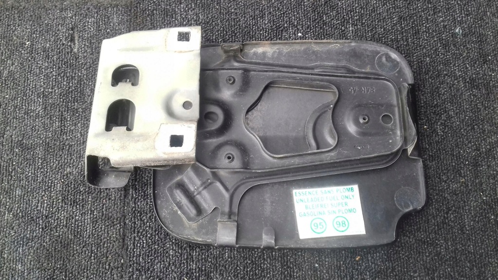 фото №7, Кришка заливної пального dacia duster