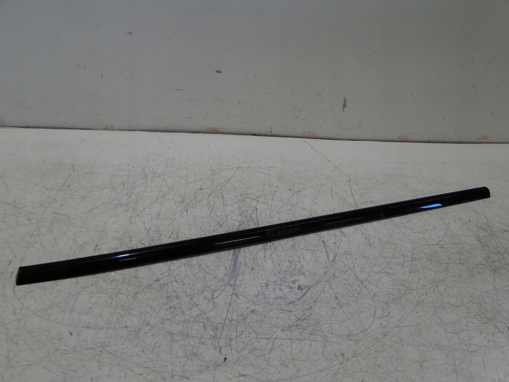 Купити Opel adam молдинг крила скло права задня