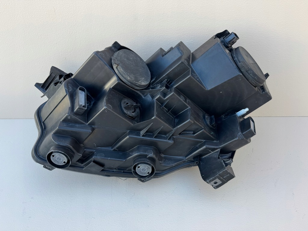 фото №13, Toyota proace city 19r- лампа права передня правий перед 9835780580