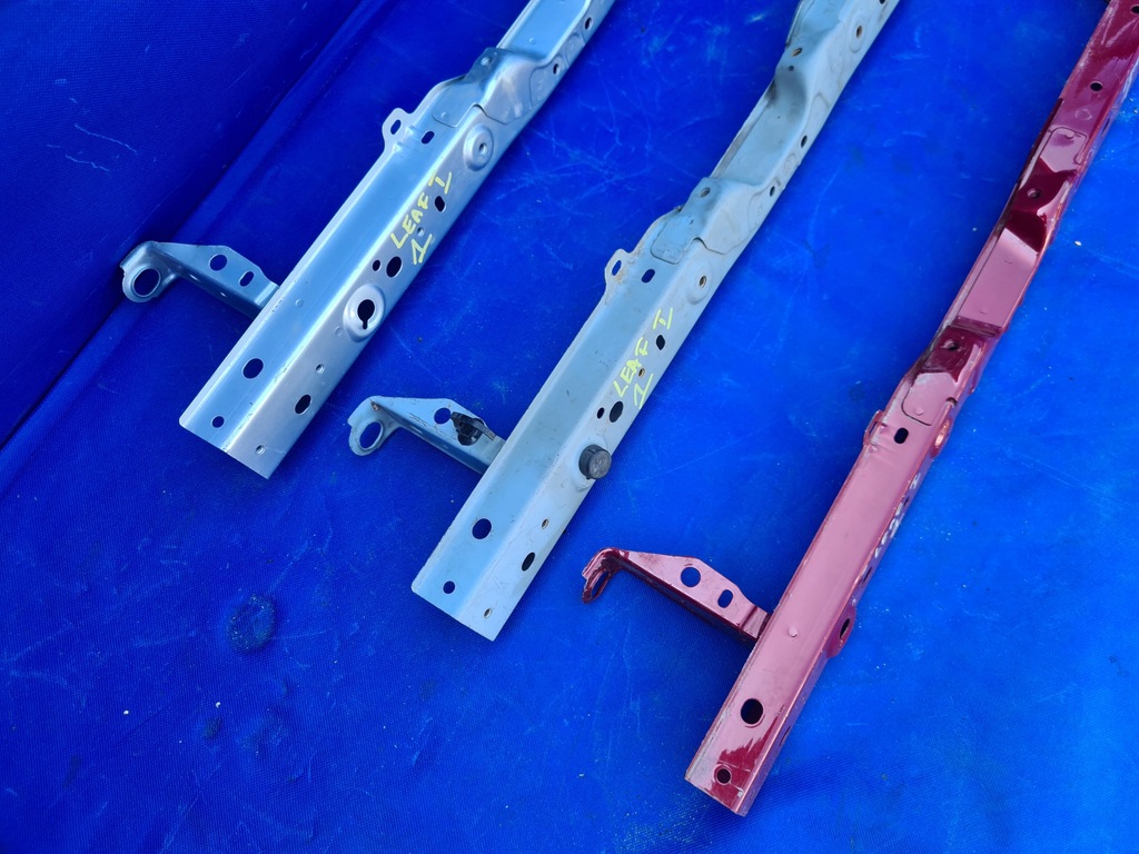 фото №4, Nissan leaf i підсилювач верхній поперечина передній / pas передній