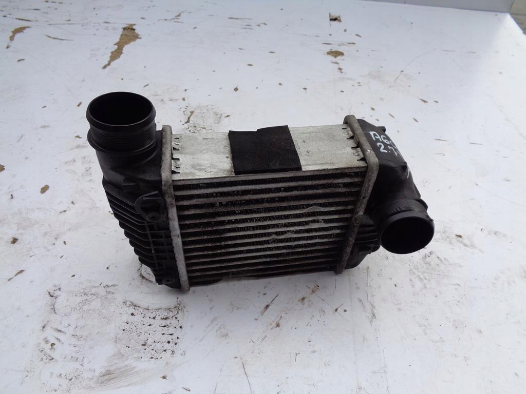 фото №1, Інтеркулер правий audi a6 c6 2.7 tdi