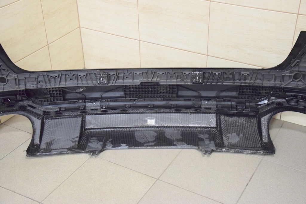 фото №14, Audi rs4 b9 15-19r. карбон 8w задний бампер задняя 8w0