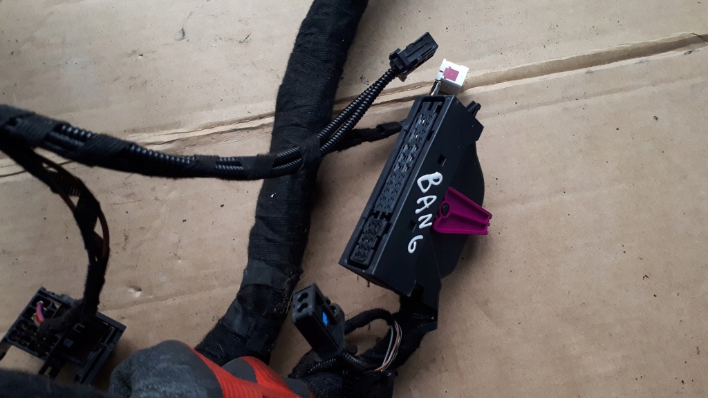 фото №10, Q5 8r штекер жгут усилителя bang olufsen