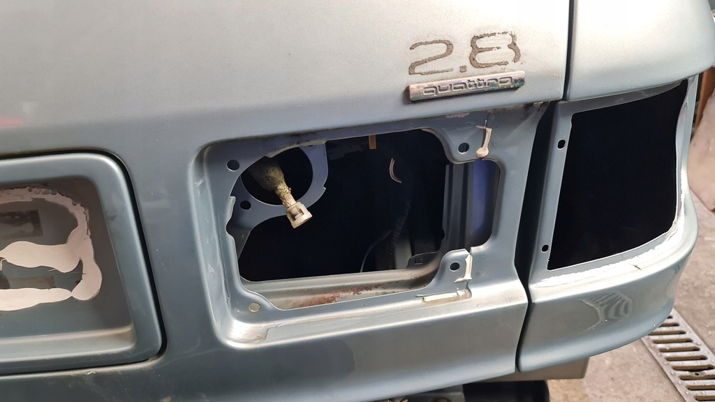 фото №10, Крышка багажника багажника audi a8 d2 lift ly7r lubelskie