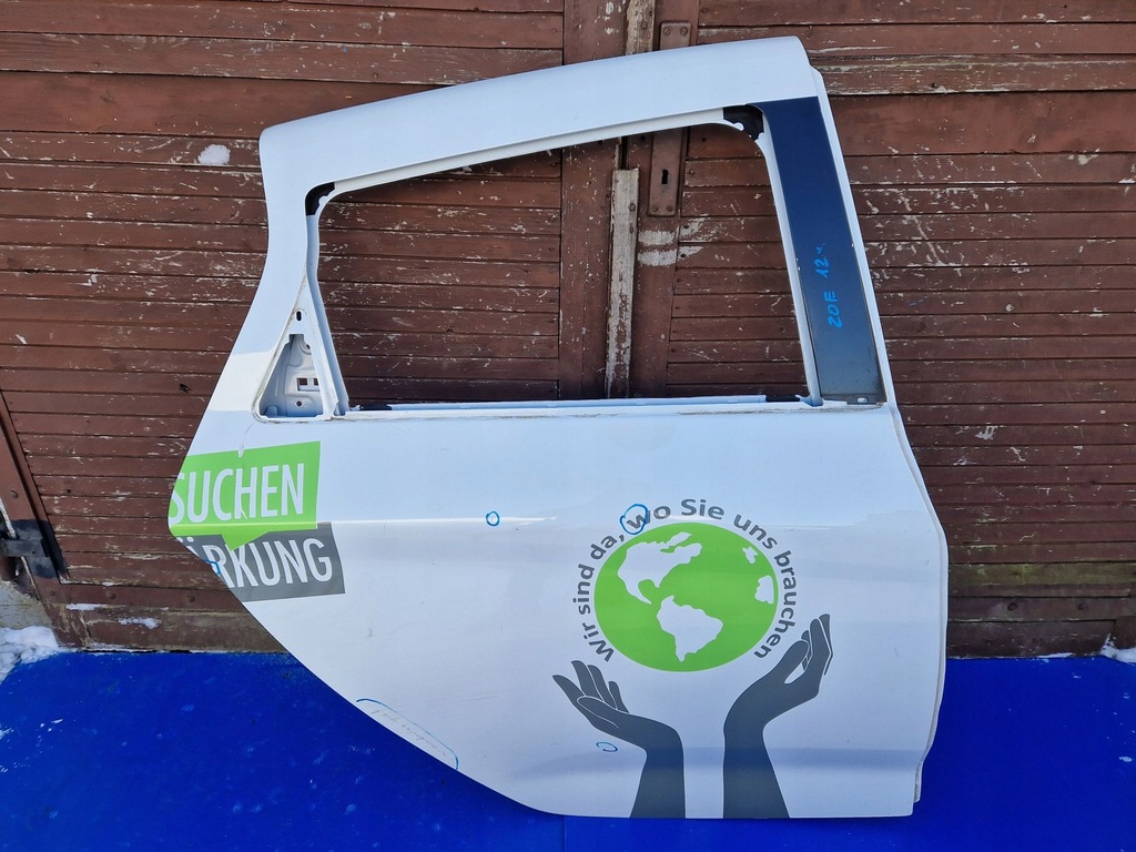 фото №1, Zoe дверь задняя задние перламутр