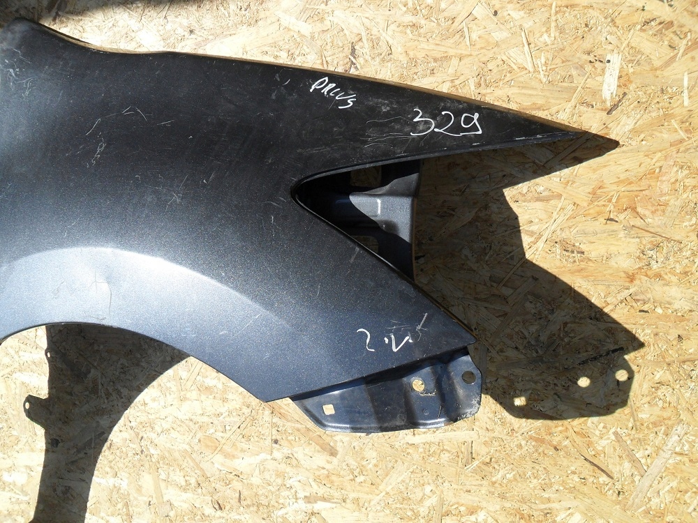 фото №6, Toyota auris 2007- крыло правый