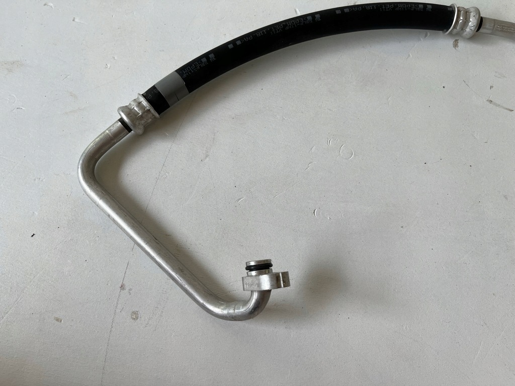 фото №8, C-hr chr 1.8 гибрид трубка шланг кондиционера 88703-f4030