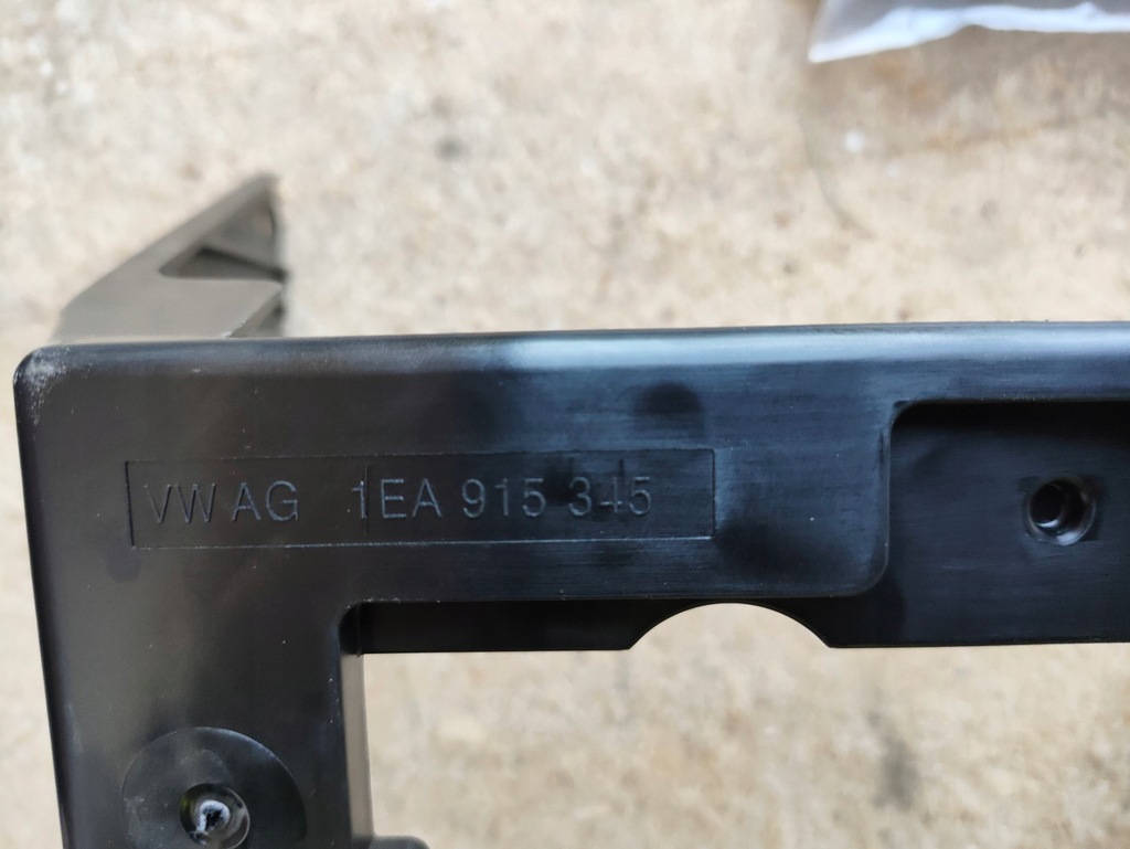 фото №9, Vw id3 id 3 id 4 19- основание фильтра трубки кондиционера