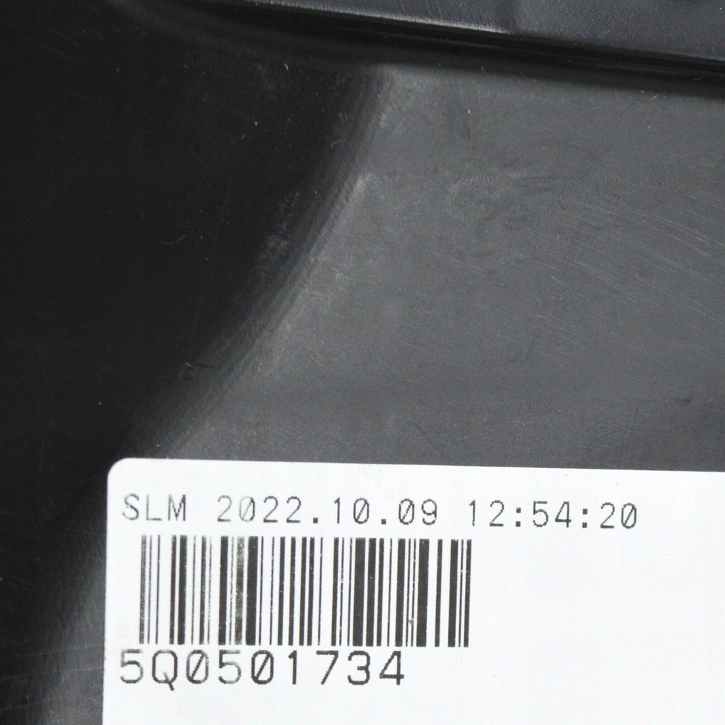 фото №7, Vw arteon 3h7 rear правий lower wishbone splash guard 5q0501734a