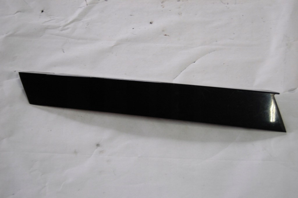 фото №1, Молдинг стойка audi a6 c5 правый задняя kombi