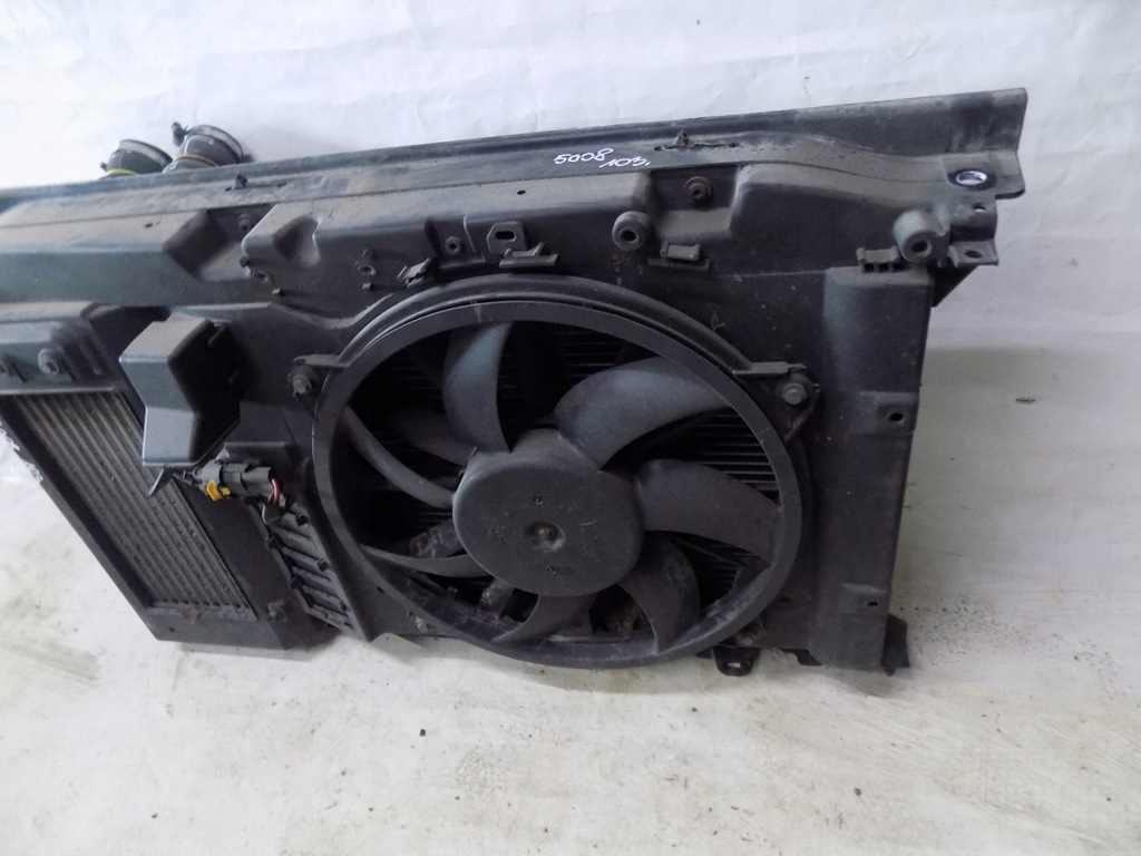 фото №7, Peugeot 5008 1.6 pas передній радіатор вентилятор