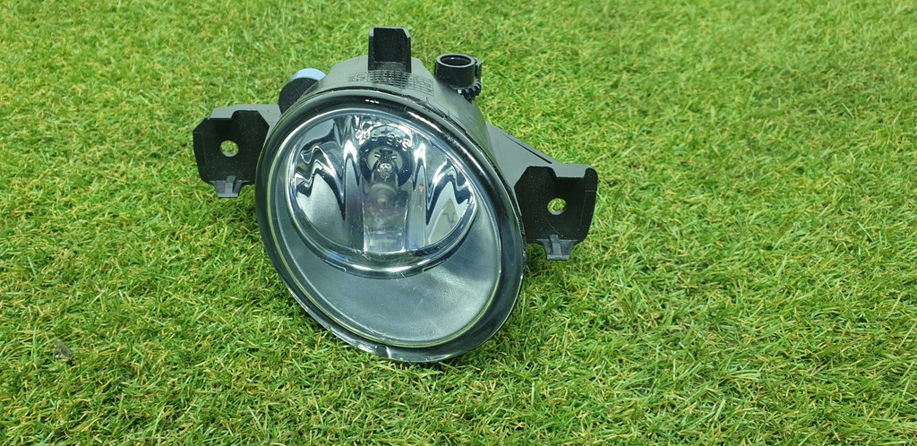 фото №1, Лампа противотуманная фара левый перед nissan primera,