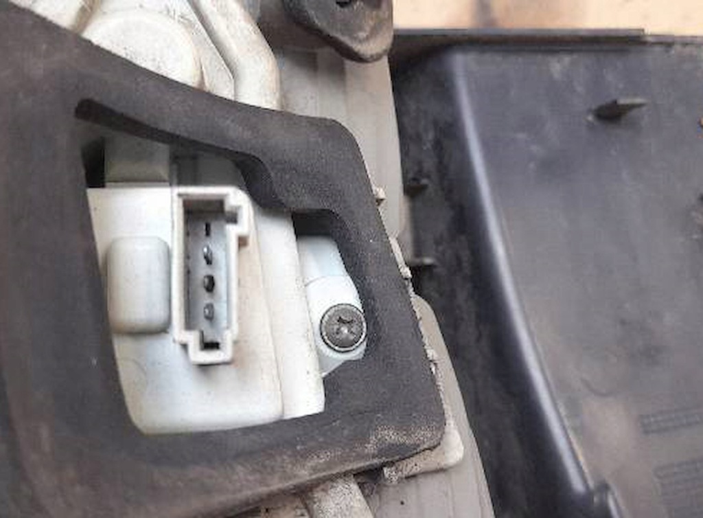 фото №5, Лампа ліва задня opel vectra 2,0 dti