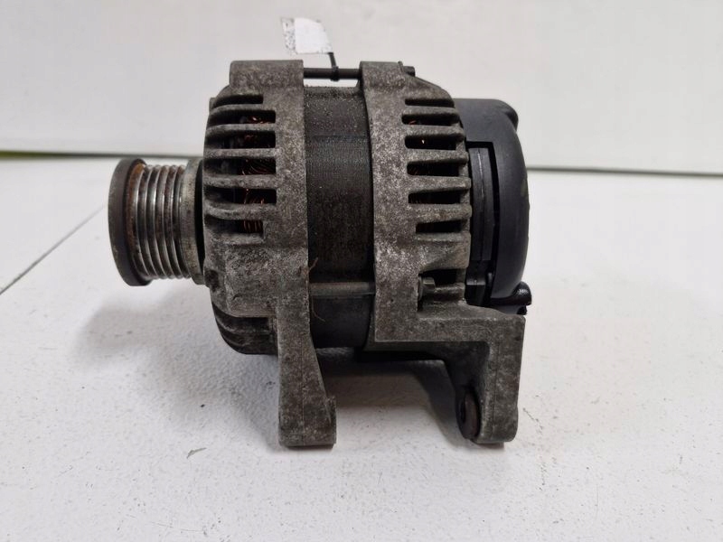 Opel insignia a 1.8 b генератор 13579666 Киев