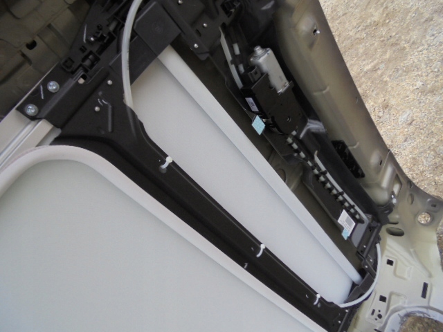 фото №8, Дах обшивка панорама peugeot 308 ii t9 хетчбек 2015 rok