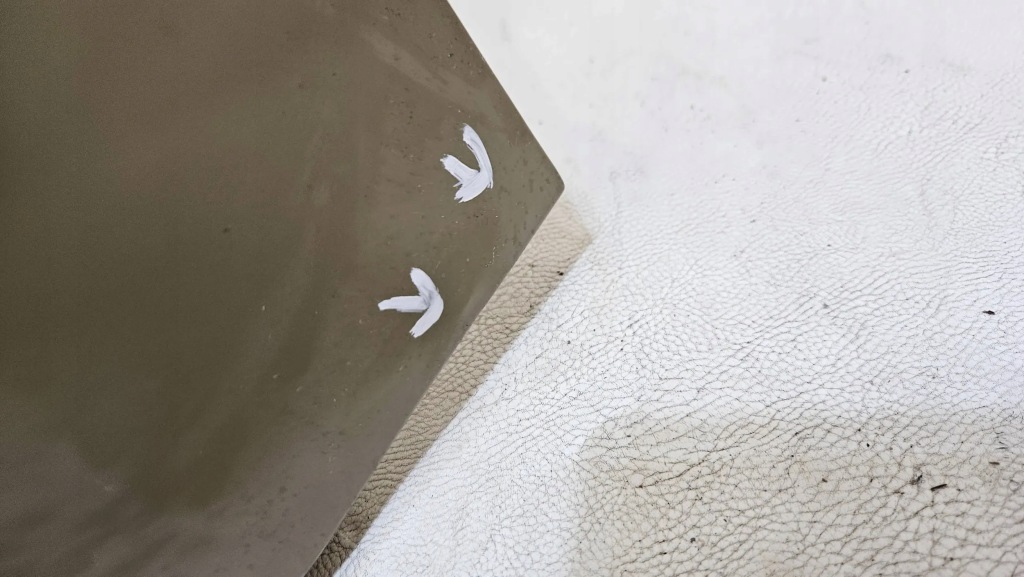 Крыло  перед передний левое  tesla model 3 новый оригинал 1097253-00-f в Украине