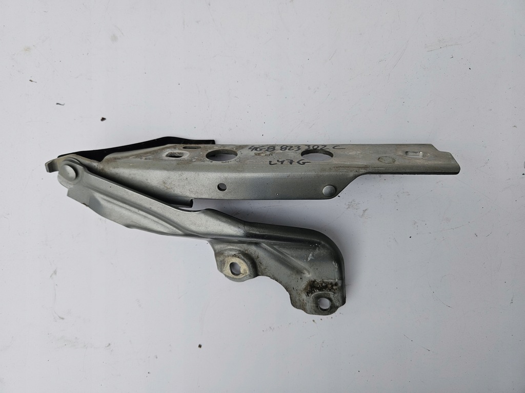 фото №1, Петля капот правый audi a6 c7 a7 4g ly7g