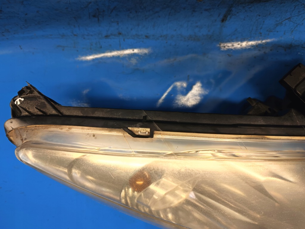 фото №5, Лампа права перед передня peugeot 207 cc