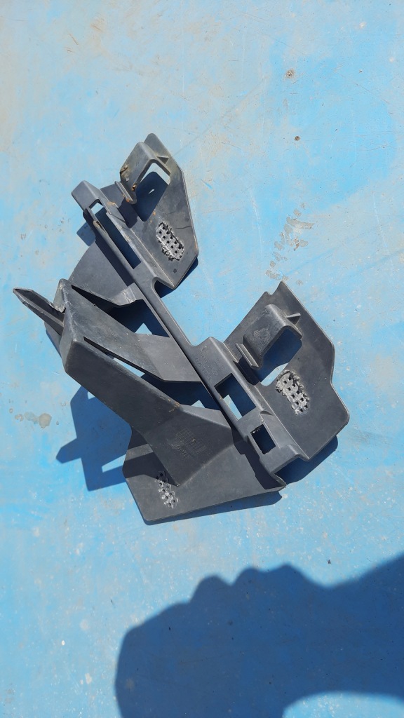 фото №1, Напрямна бампера правий перед volvo xc60 30796166