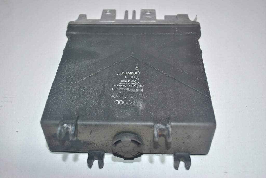 фото №6, Бортовой компьютер блок управления двигателя audi 80 037906022ee