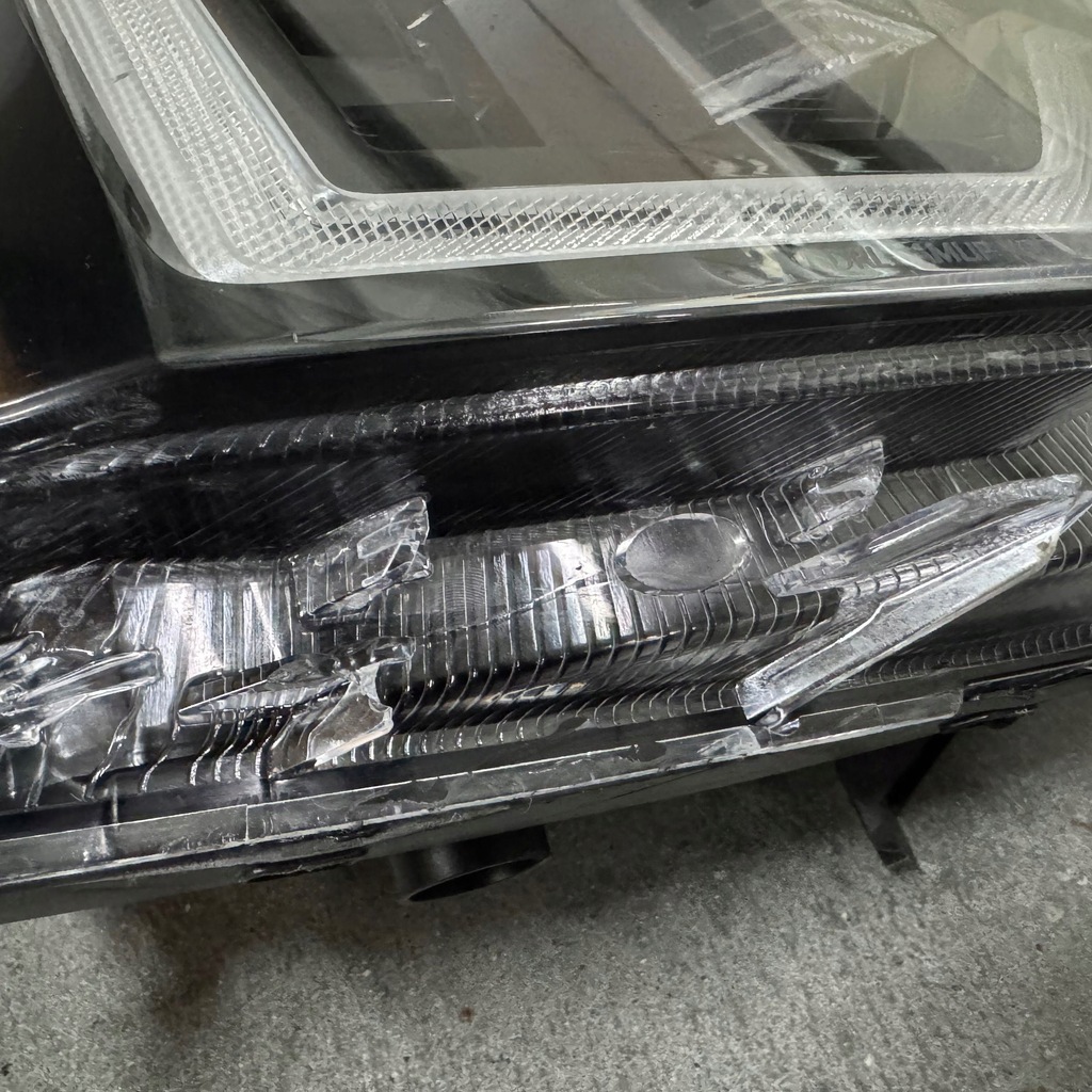 фото №8, Kia niro ii правая лампа линза