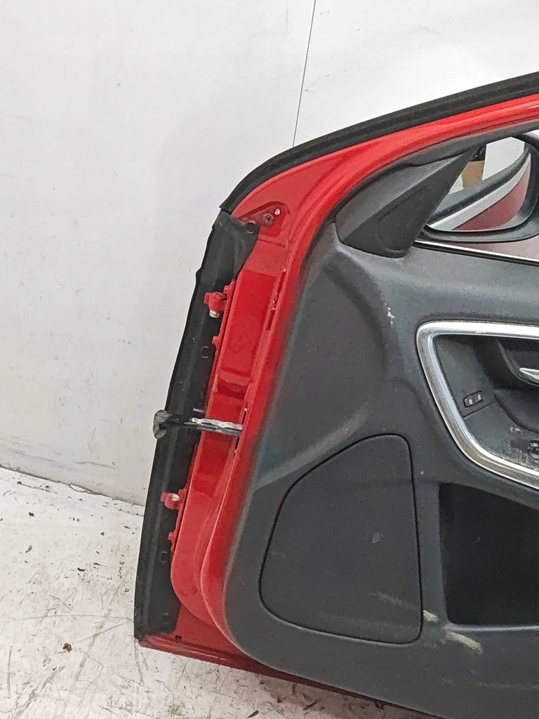 фото №5, Volvo v60 дверь правый перед