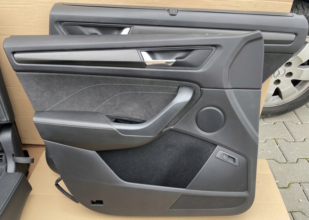 фото №9, Сидіння заднє сидіння обшивки skoda kodiaq alcantara шкіра комплект ideał карбон