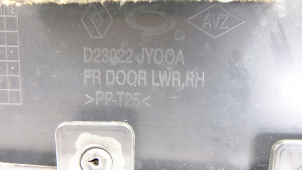 фото №10, Renault koleos оббивка обшивка двері правий перед