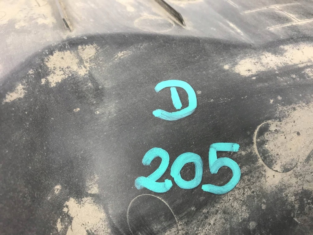 фото №8, Mazda 2 2018 задня сторона ліва підкрилок задні db5j50351