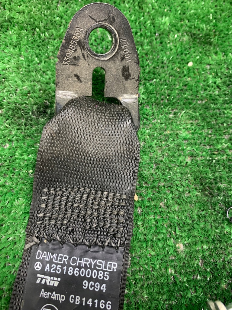 фото №3, Pas левый задняя задний mercedes r w251 a2518607985